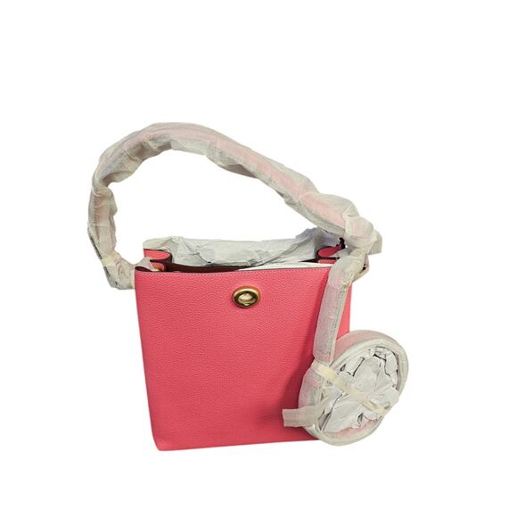 Coach Handbags - Coach Pink Pebbled Leather Bucket Bag Crossbody Purse Gold Hardware New With Tag